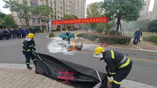 Como você combate um incêndio de EV de alta intensidade?