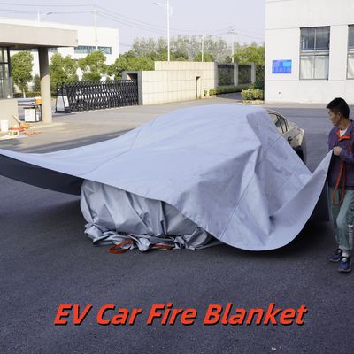 Reusable EV Car Fire Blanket with 550℃/1000℃ Thermal Resistance for Oxygen Deprivation Fire Control