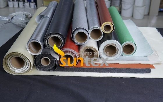 Cortinas à prova de fogo resistentes ao calor que isolam a borracha de silicone Fibergla revestido da condutibilidade térmica
