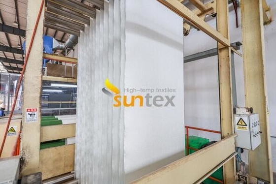 O silicone industrial revestiu a tela da fibra de vidro reforçada para a cobertura de solda