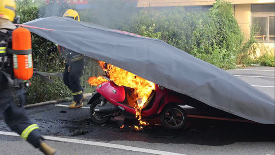 Coberturas de incêndio de automóveis Suntex EV de alta dualidade eficientes em incêndios de veículos elétricos ou LI